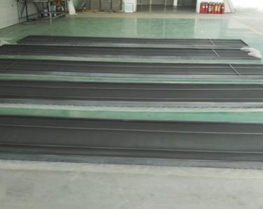 <strong>钢丝网不锈钢屏风</strong>