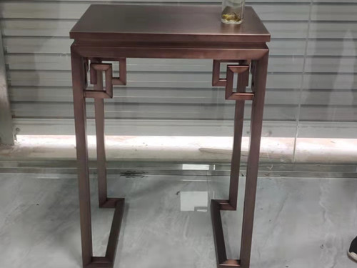 仿古不锈钢展台.jpg